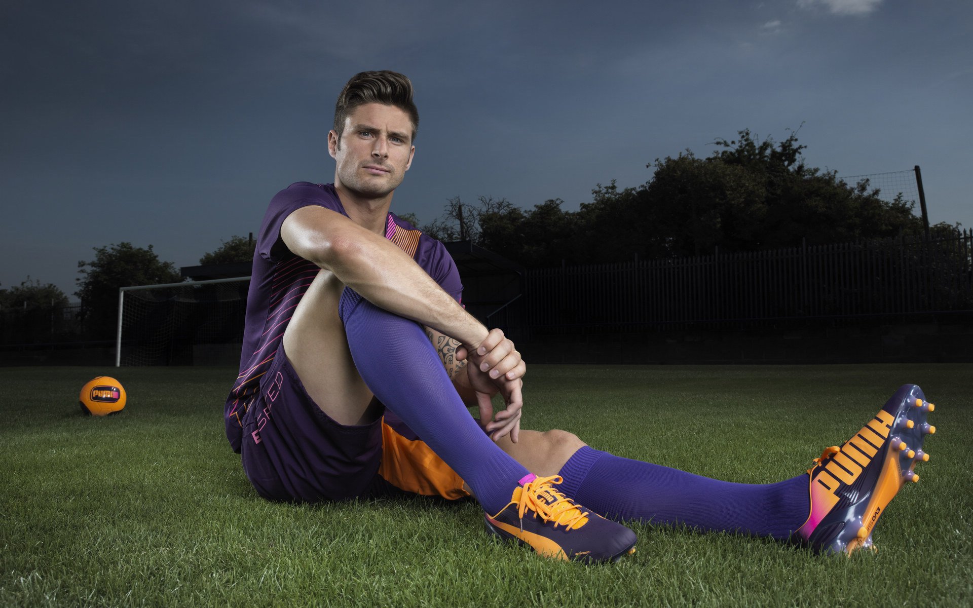 球员触球频次是否过高导致推进效率下降,如何提高触球频率