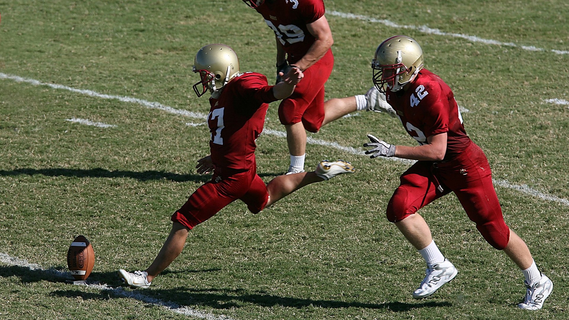 “帕布罗·马特拉的战术革新,打造美洲狮队的防守新纪元”